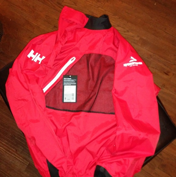 Halley Hansen - Picture 1 of 4